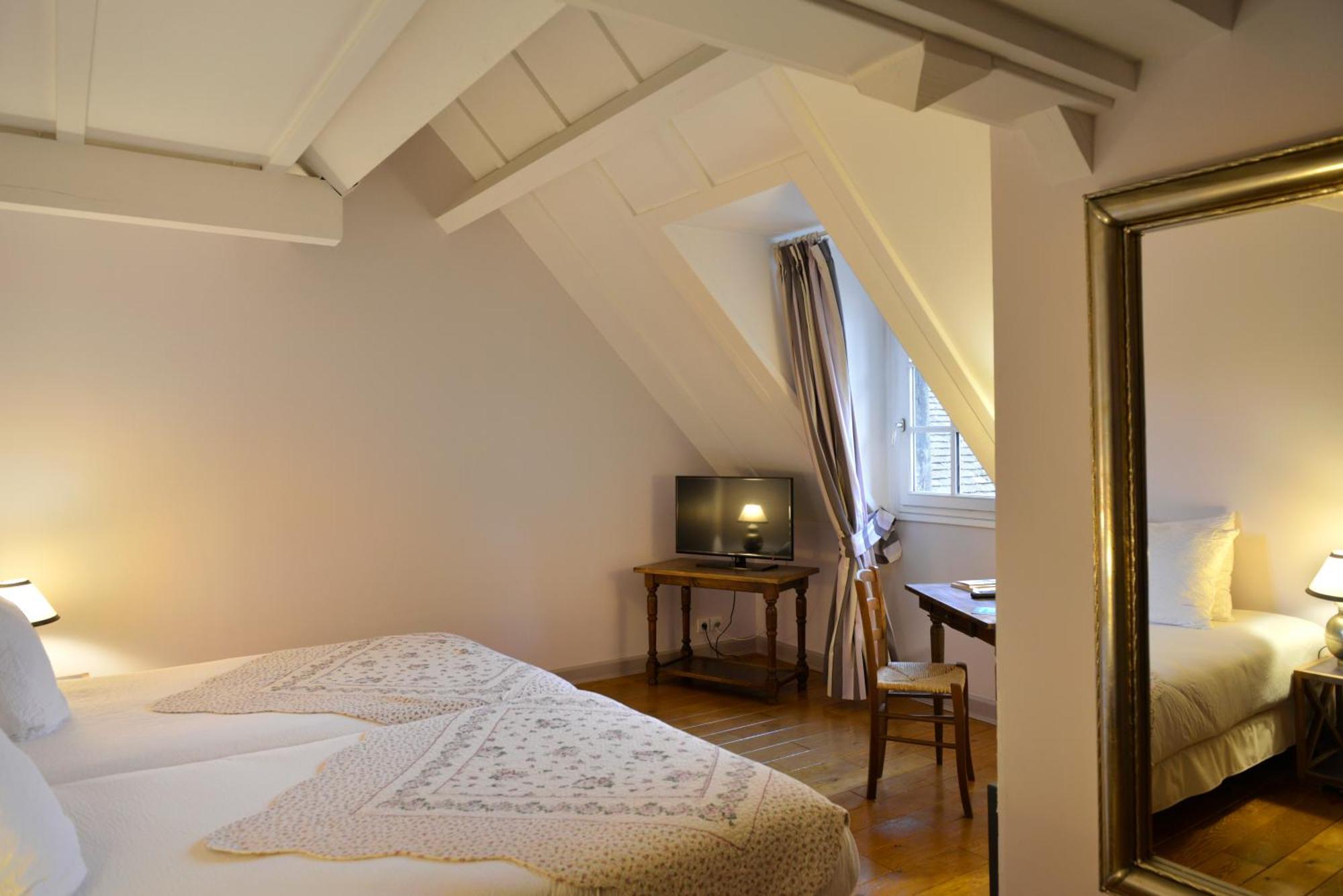 Logis Hotel Restaurant Relais De La Mothe Yzeures-sur-Creuse Kültér fotó